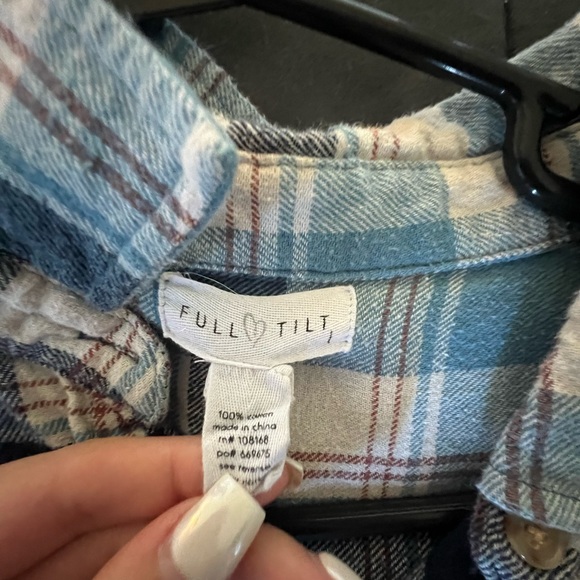 Flannels - Picture 8 of 9